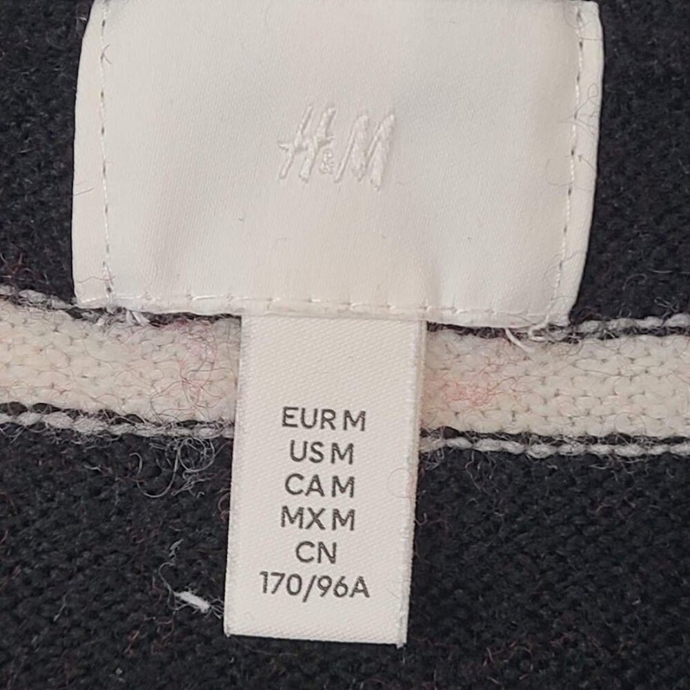H&M Sweater Women's Black White Stripe Medium - Picture 3 of 8